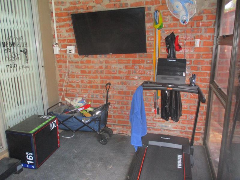 3 Bedroom Property for Sale in Pellissier Free State